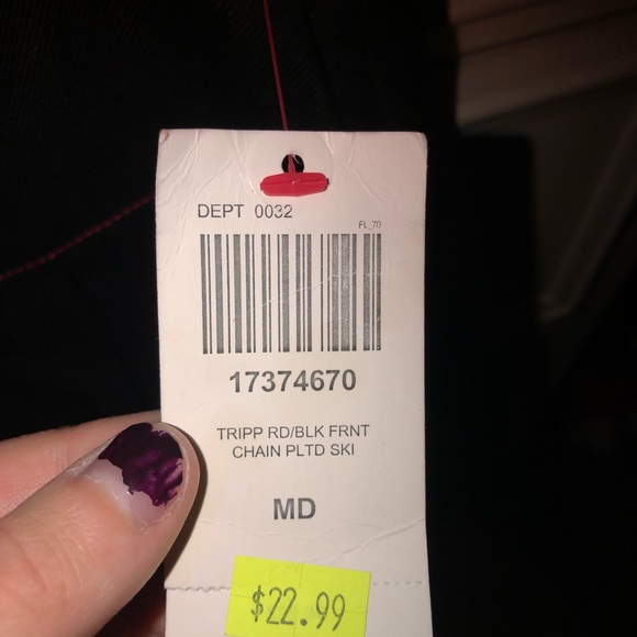 Skirt - Picture 2 of 3